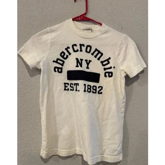Abercrombie Other - Abercrombie Kid's Size Medium Short Sleeves Crew Neck Graphic T-Shirt White